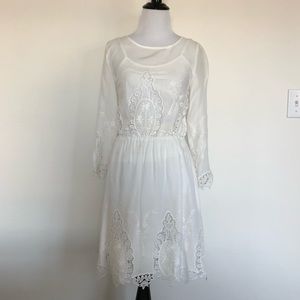 Lace / cotton mini dress with 3/4 sleeve